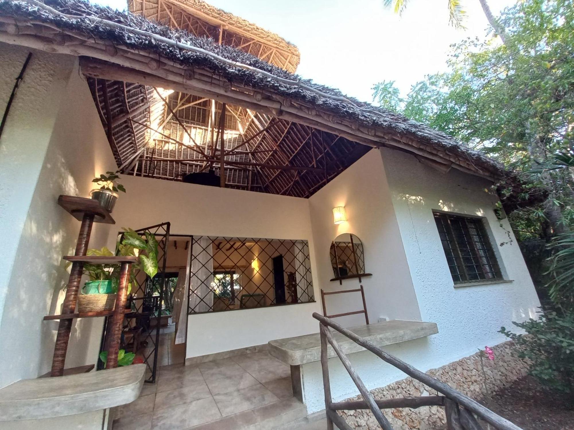 Watamu Beach Cottages Quarto foto